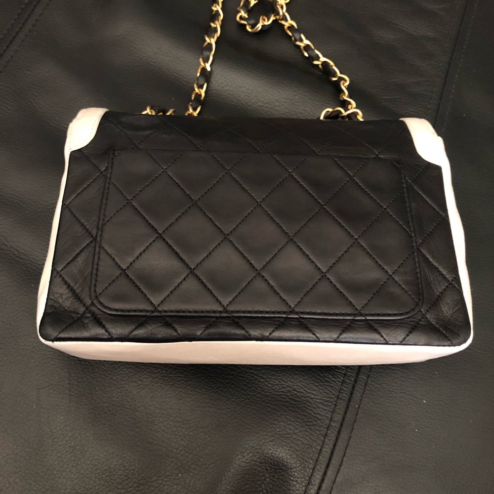 SOLD**Chanel Classic Vintage Two Tone Flap Bag - Picture 6 of 15